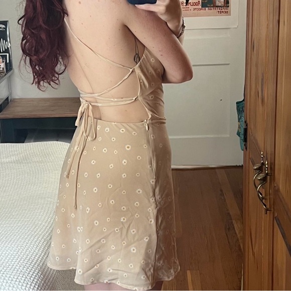 Princess Polly daisy sundress - Picture 4 of 5